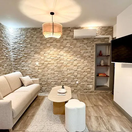 La Perle Du Suquet, Zone Pietonne * קאן