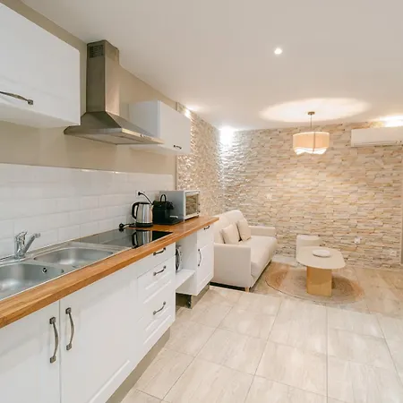 La Perle Du Suquet, Zone Pietonne * Cannes